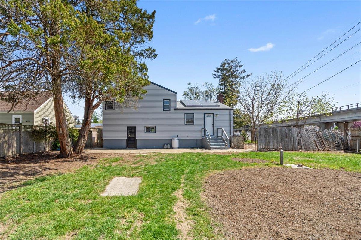 13 N Fulton Avenue, Lindenhurst, New York image 29