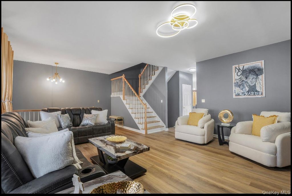 Photo of 5 Seeley Bull Street, Monroe, NY 10950 (MLS # 958827)