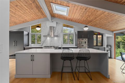 Tiny photo for 21 Black Spring Road, Pound Ridge, NY 10576 (MLS # 966073)