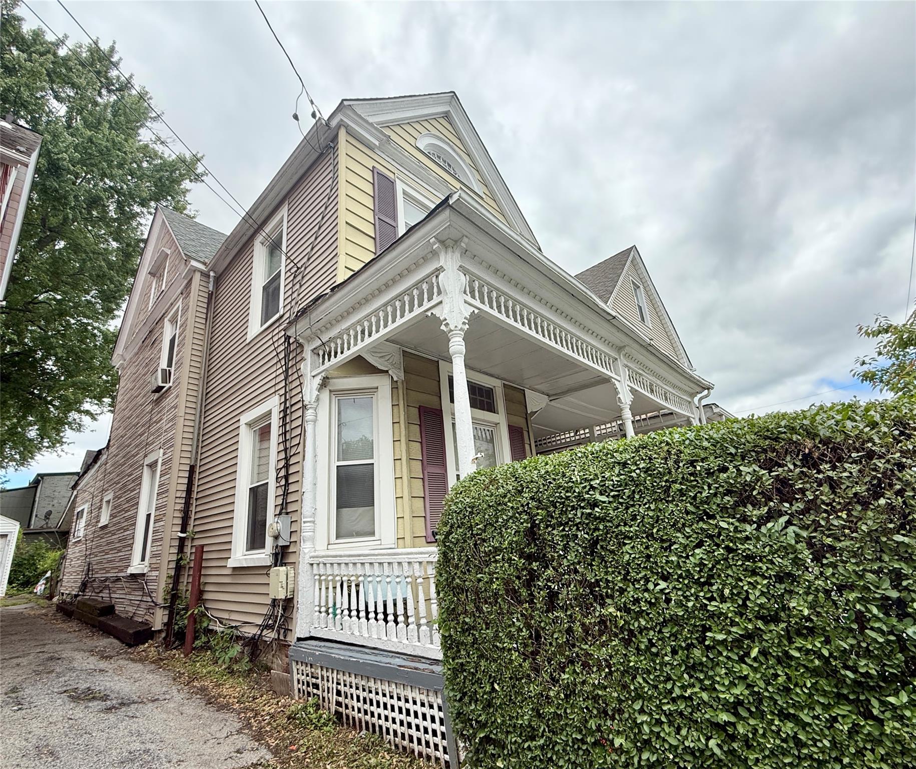 37 Liberty Street, Newburgh, New York image 2