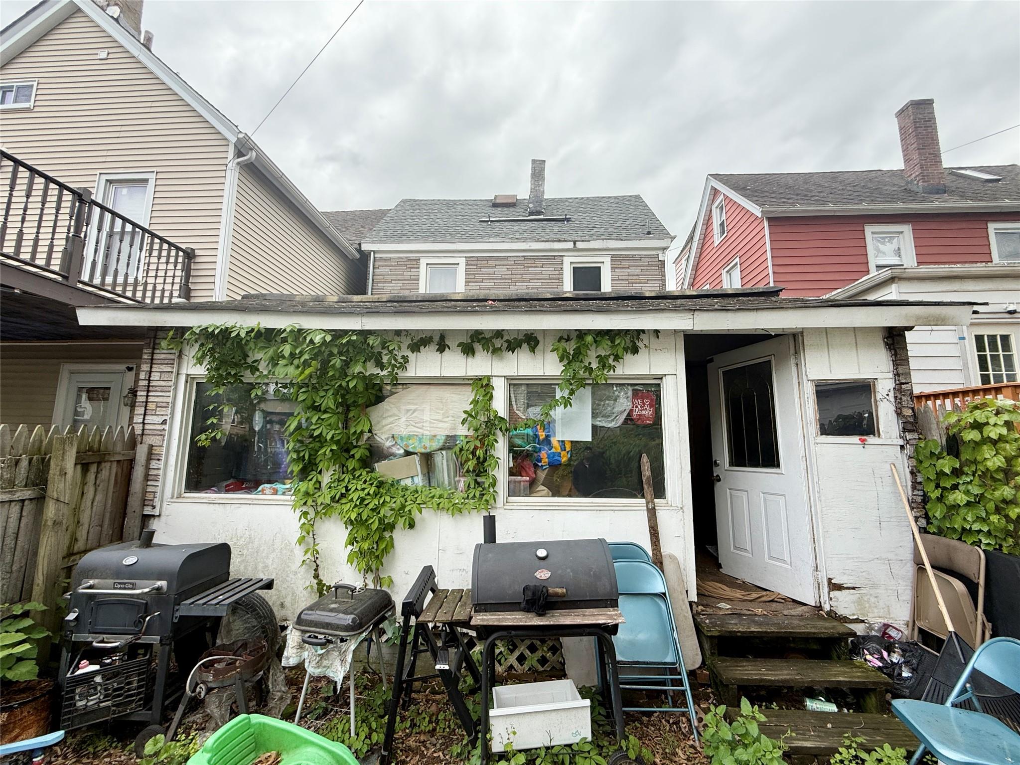 37 Liberty Street, Newburgh, New York image 4