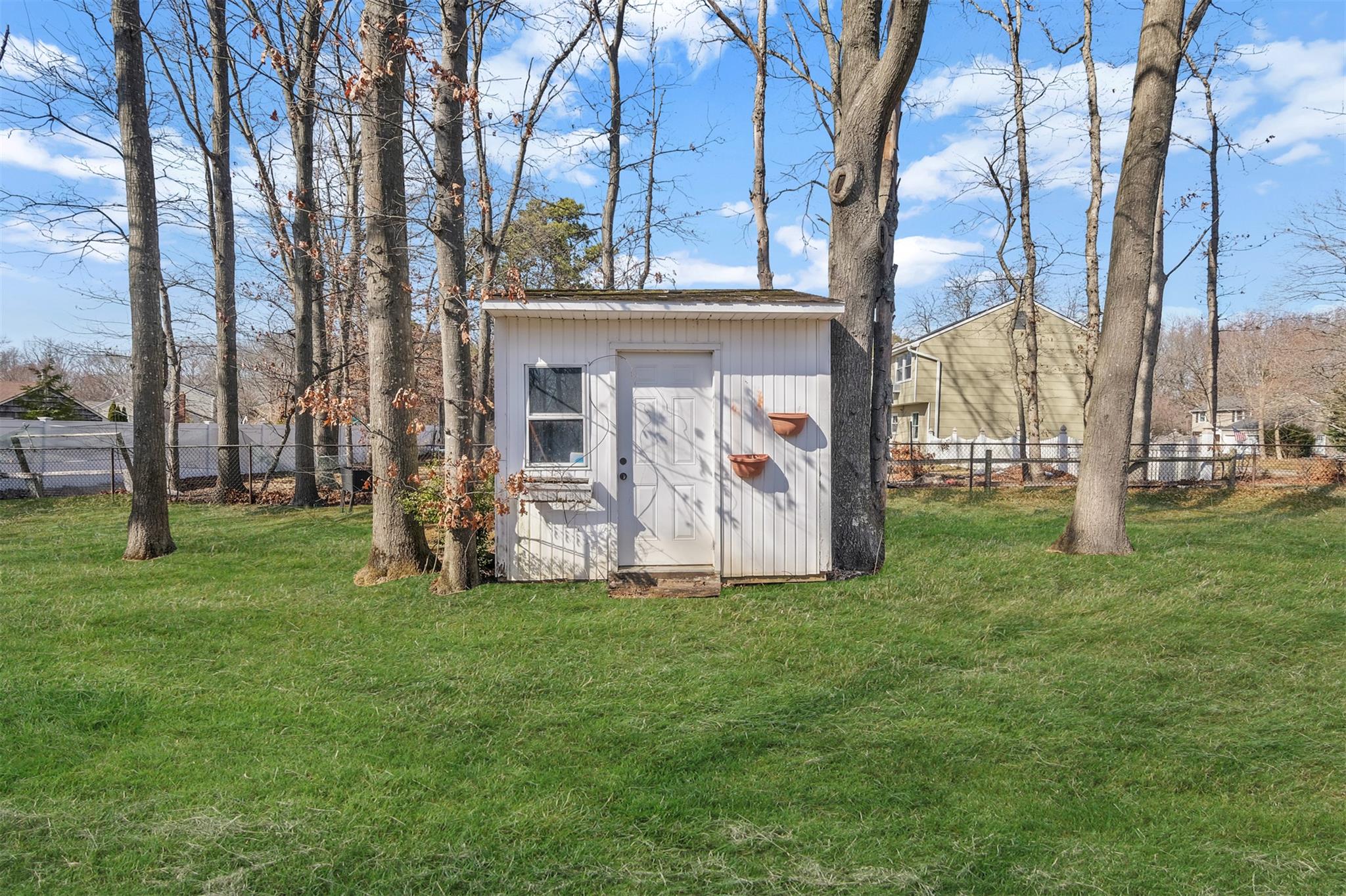 2 Biscayne Drive, Mount Sinai, New York image 21