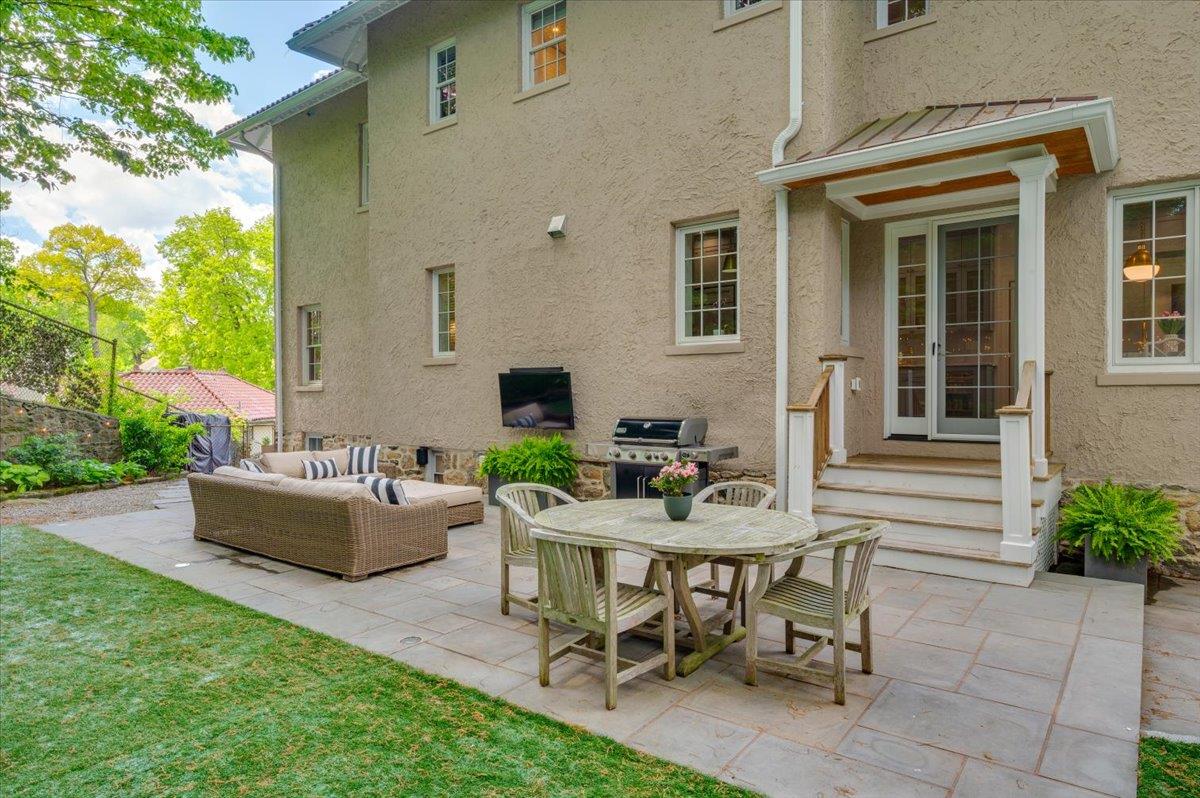 134 Harmon Avenue, Pelham, New York image 43