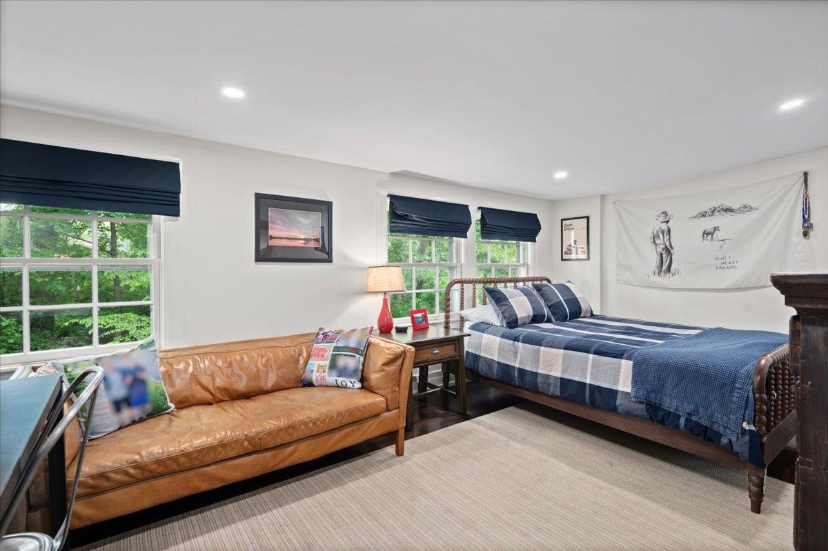 134 Harmon Avenue, Pelham, New York image 32