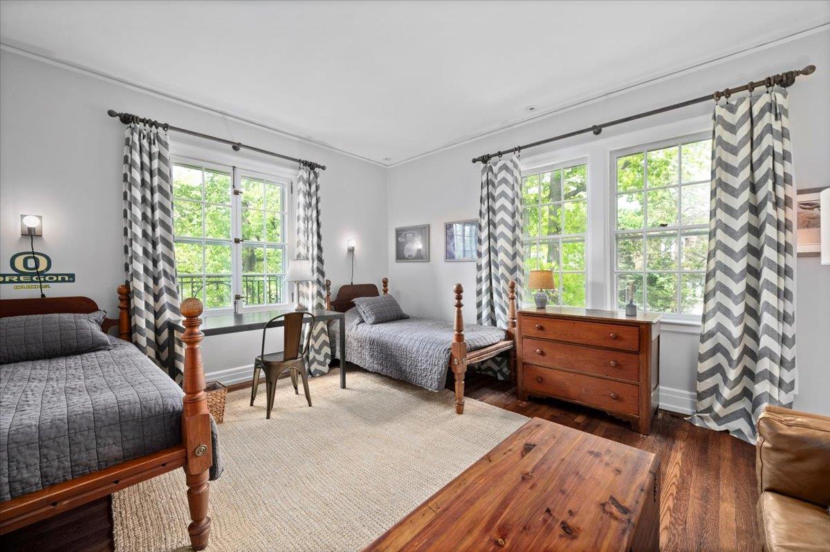 134 Harmon Avenue, Pelham, New York image 28