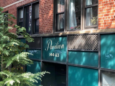 Homes For Sale - 144-63 35th Avenue #4B<br/> Flushing, NY 11354