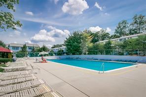 8 Essex Lane #2710, Suffern, New York image 18