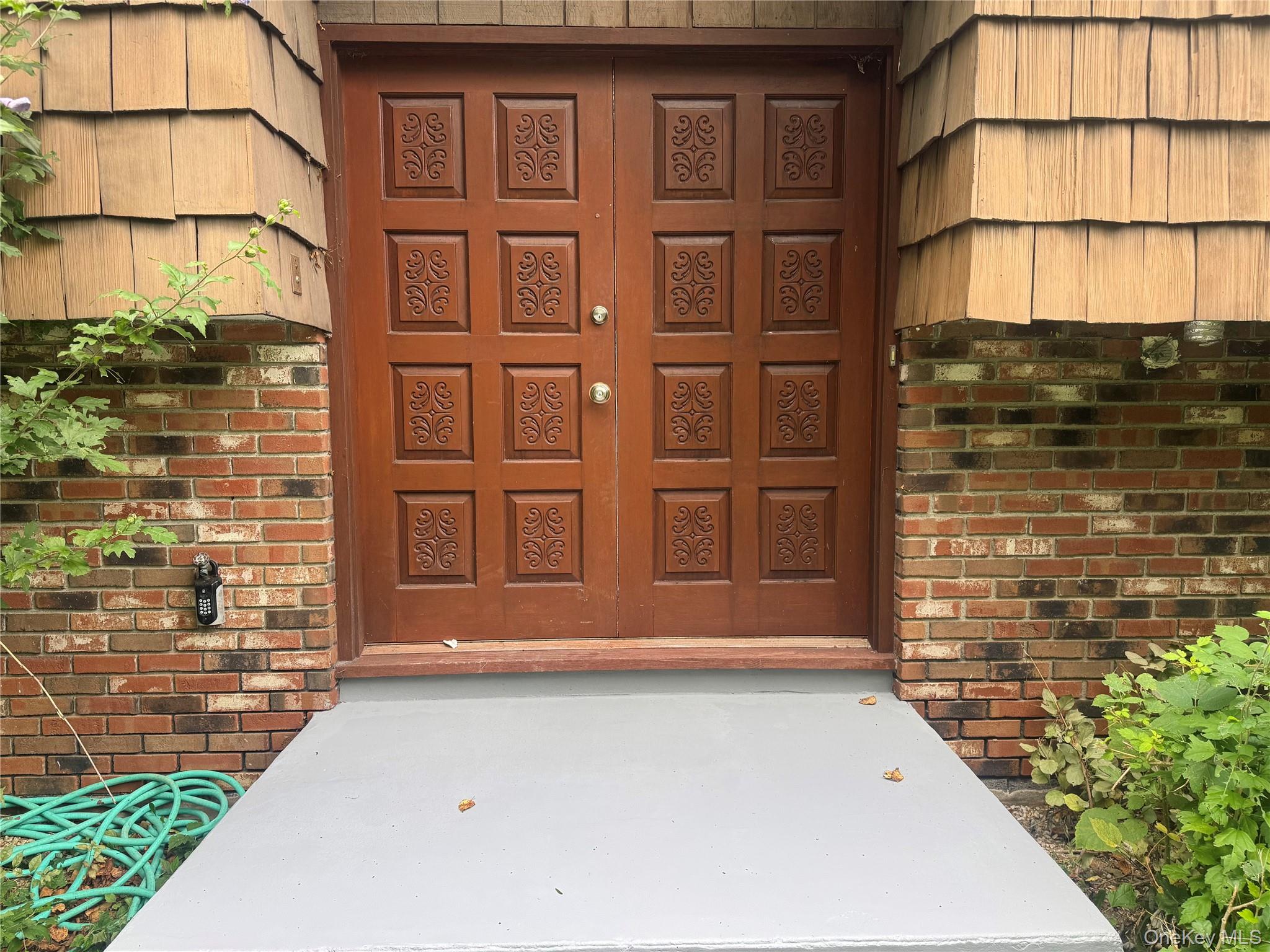 5 Byram Brook Place