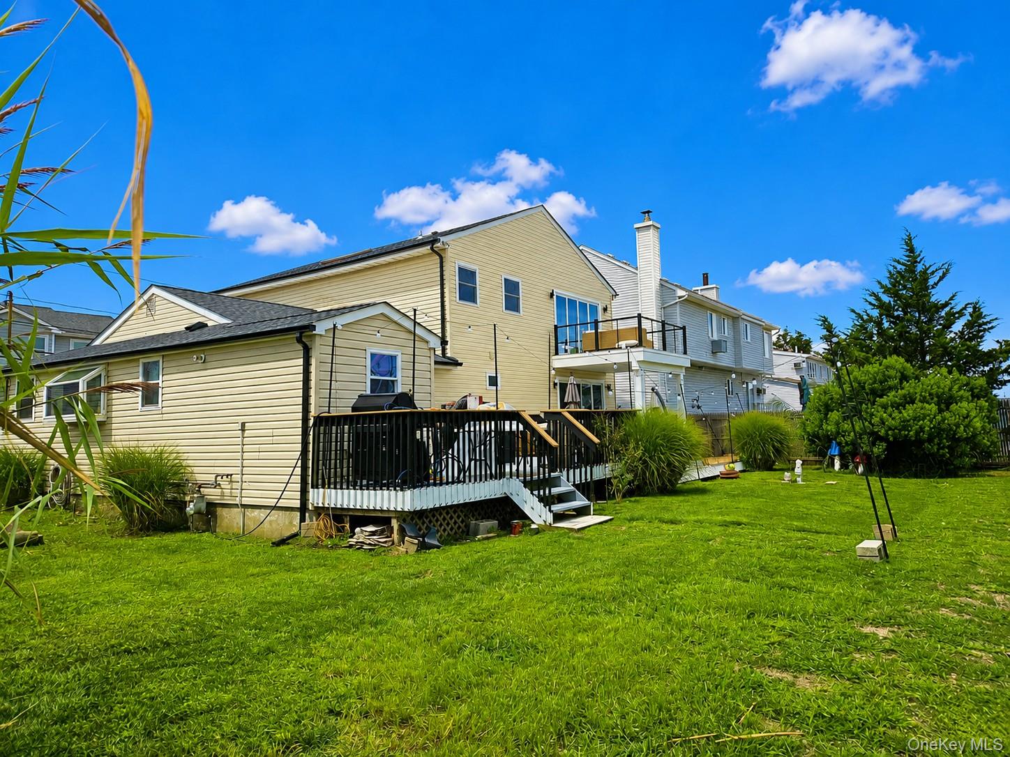 2706 Peconic Avenue