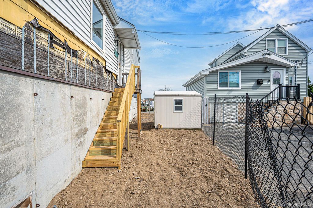 Photo of 2471 Jackson Avenue, Seaford, NY 11783 (MLS # 986116)