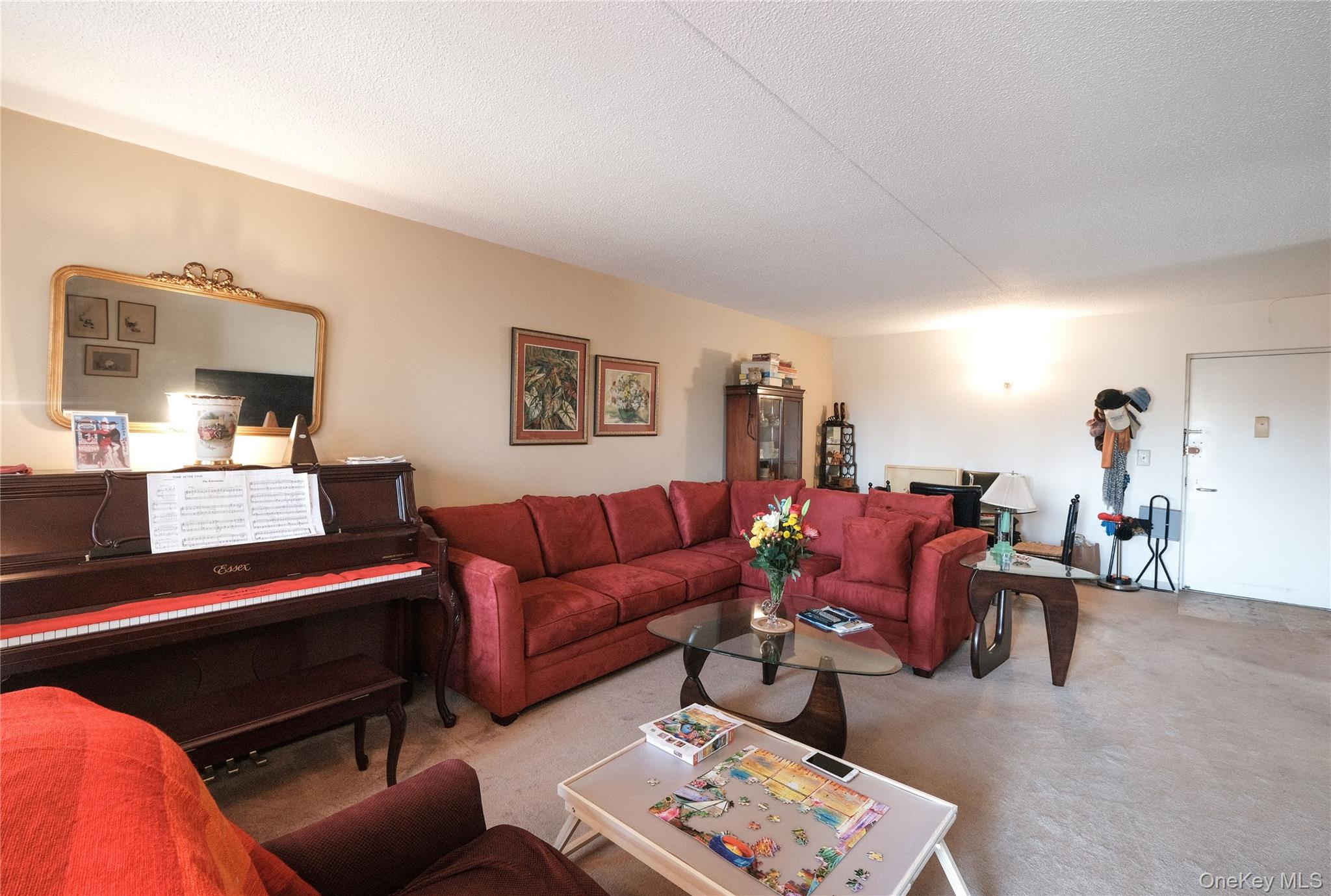 1919 Madison Avenue 702
