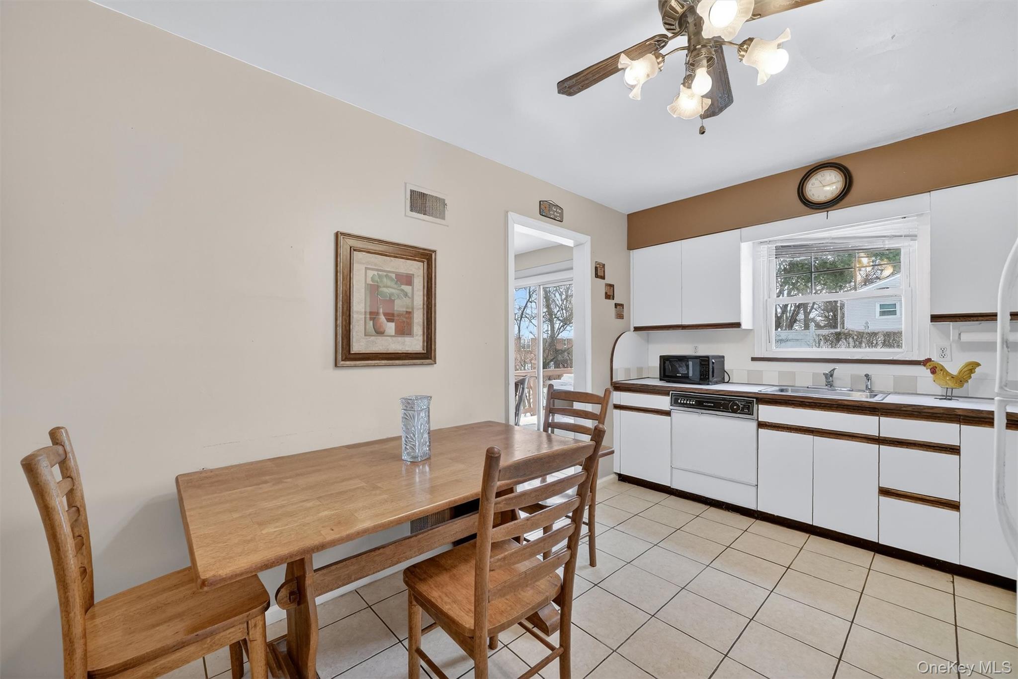 40 AKA 38 Grange Avenue