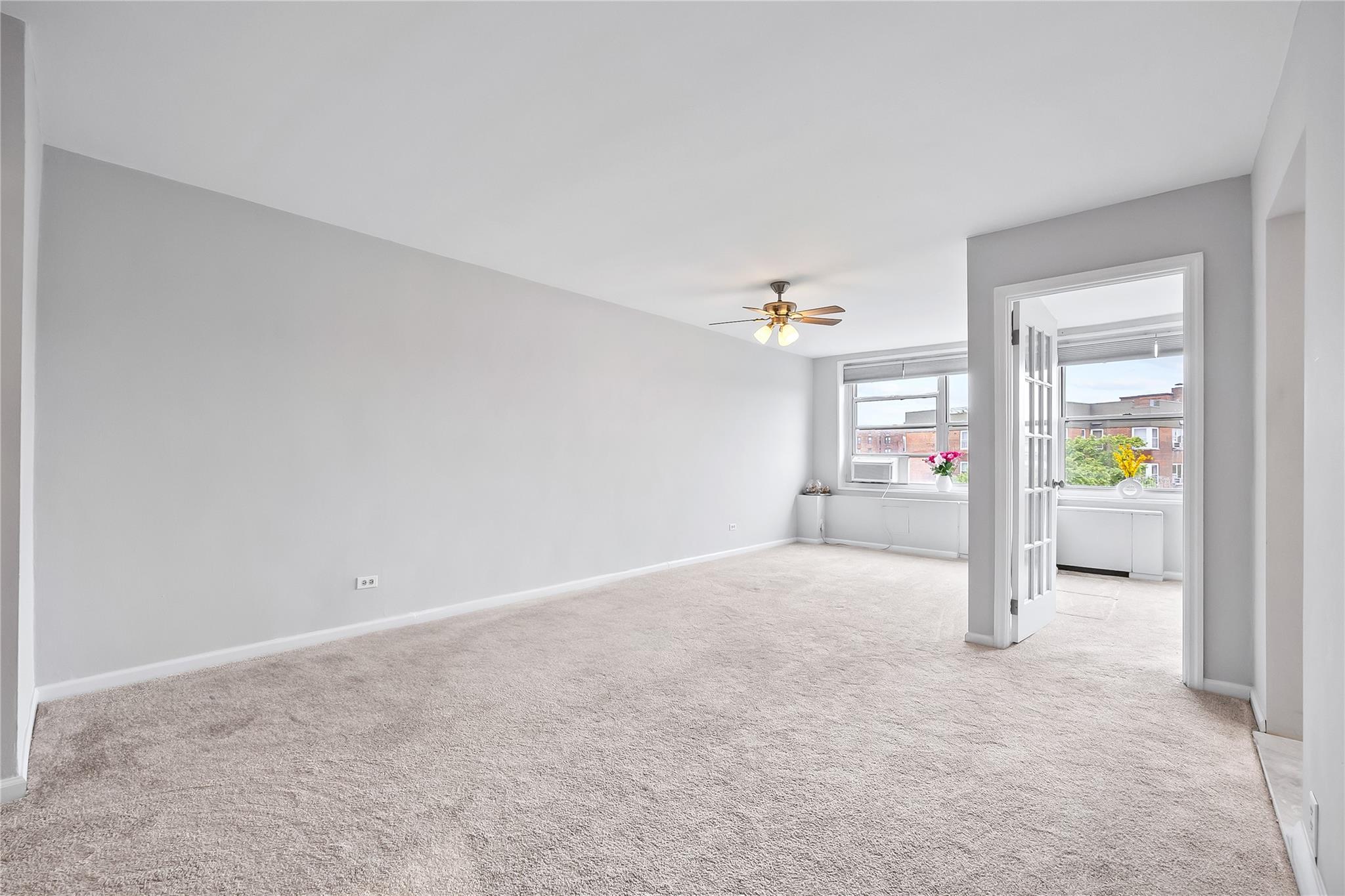 18-65 211 Street #6G, Bayside, New York image 7