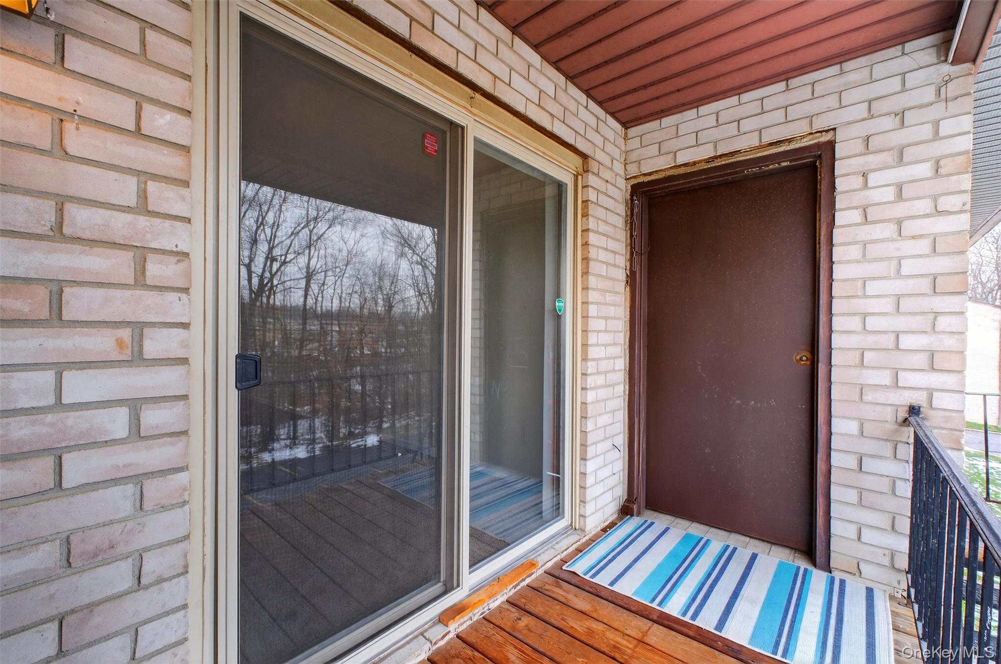 Poughkeepsie, New York 12603, United States, 2 Bedrooms Bedrooms, ,2 BathroomsBathrooms,Residential,Active,255220