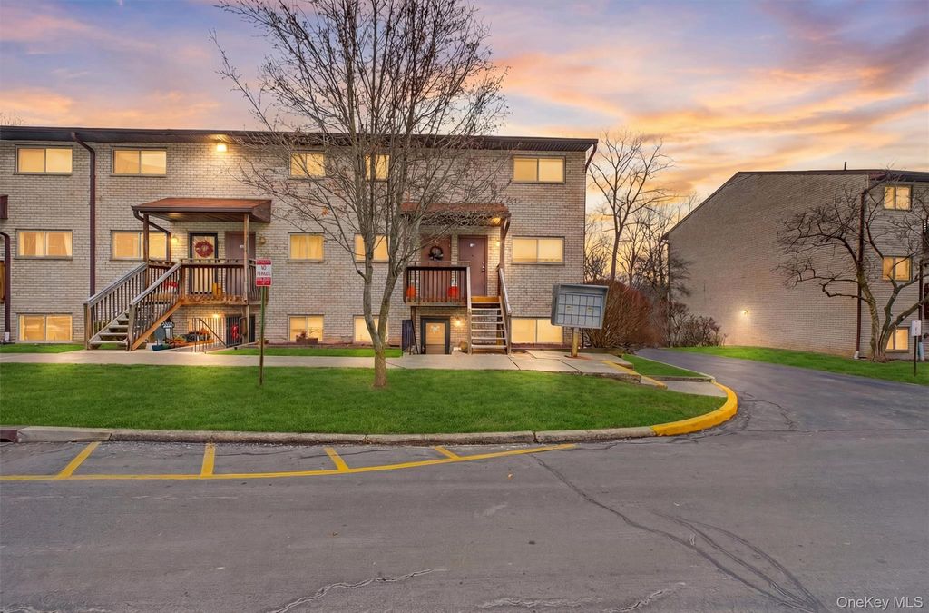 Photo of 26 Cooper Road #715, Poughkeepsie, NY 12603 (MLS # 944173)