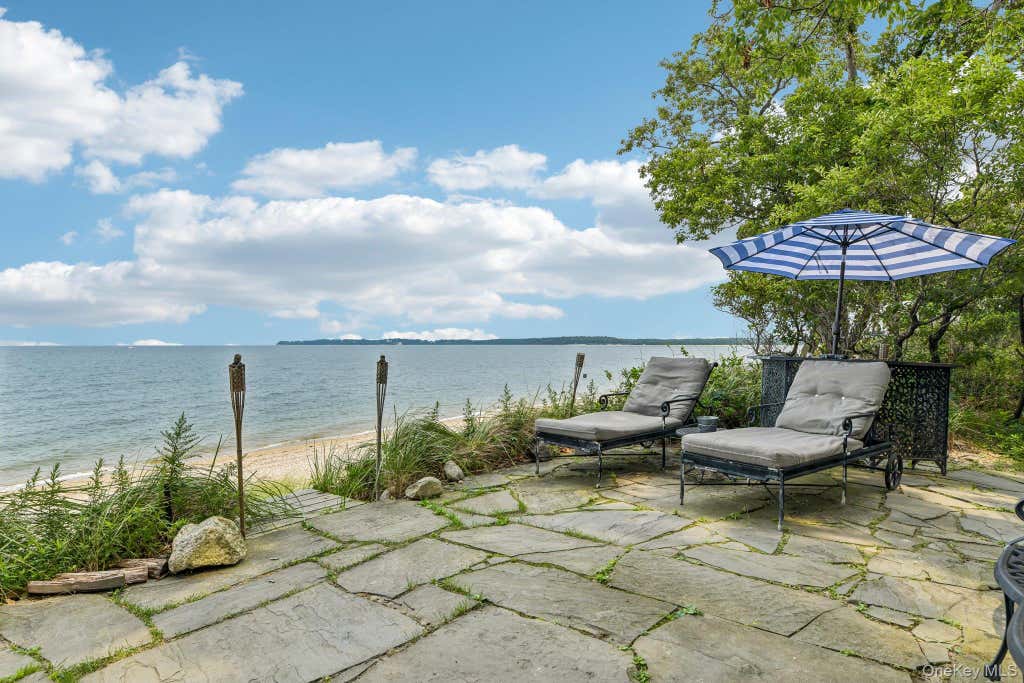 Photo of 2 Penny Lane, Nissequogue, NY 11780 (MLS # 1038110)