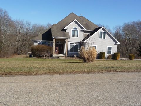 49 Lane Gate Road Wappingers Falls NY 12590