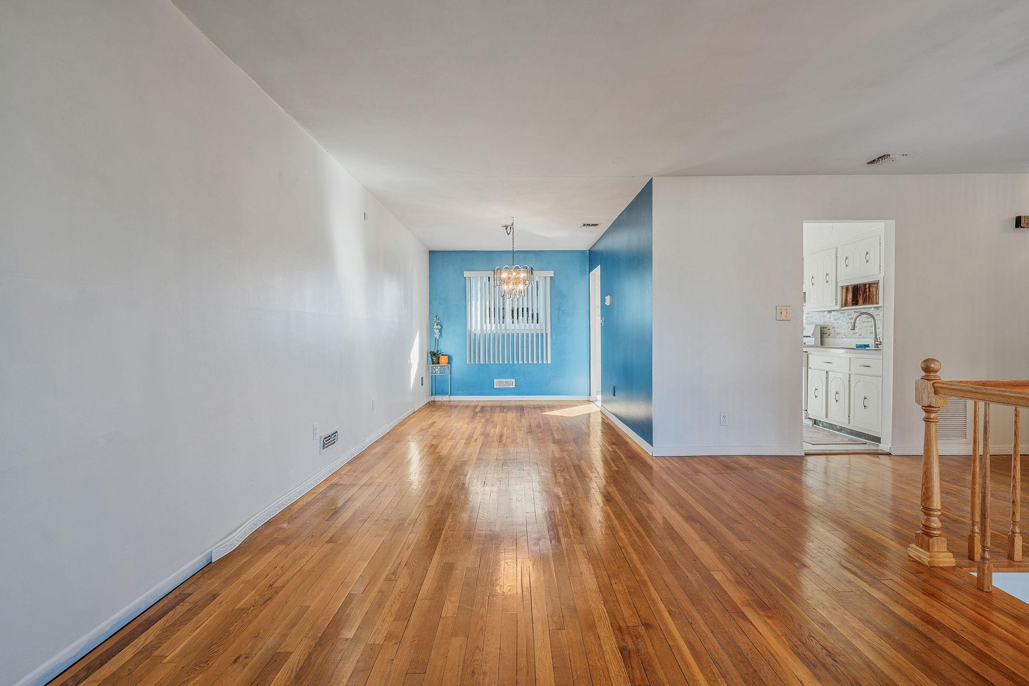 349 W 17th Street, Deer Park, New York image 8