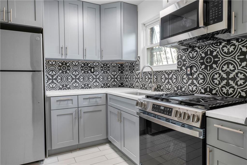 540 Ashford Street, Brooklyn, New York image 10