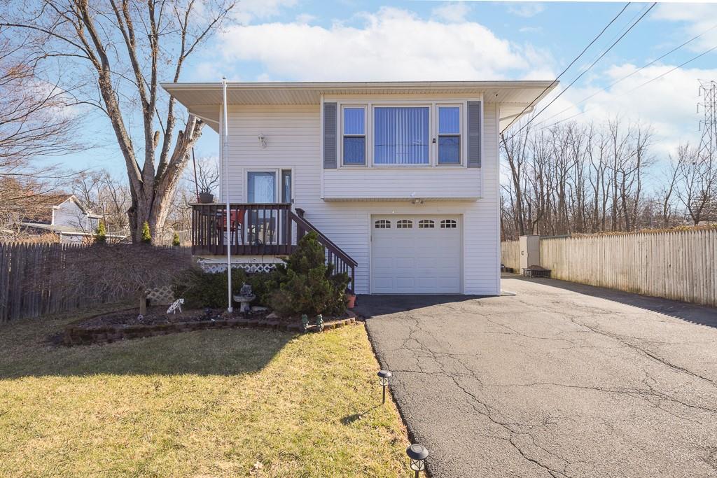 9 Jackson Avenue, Garnerville, New York image 1