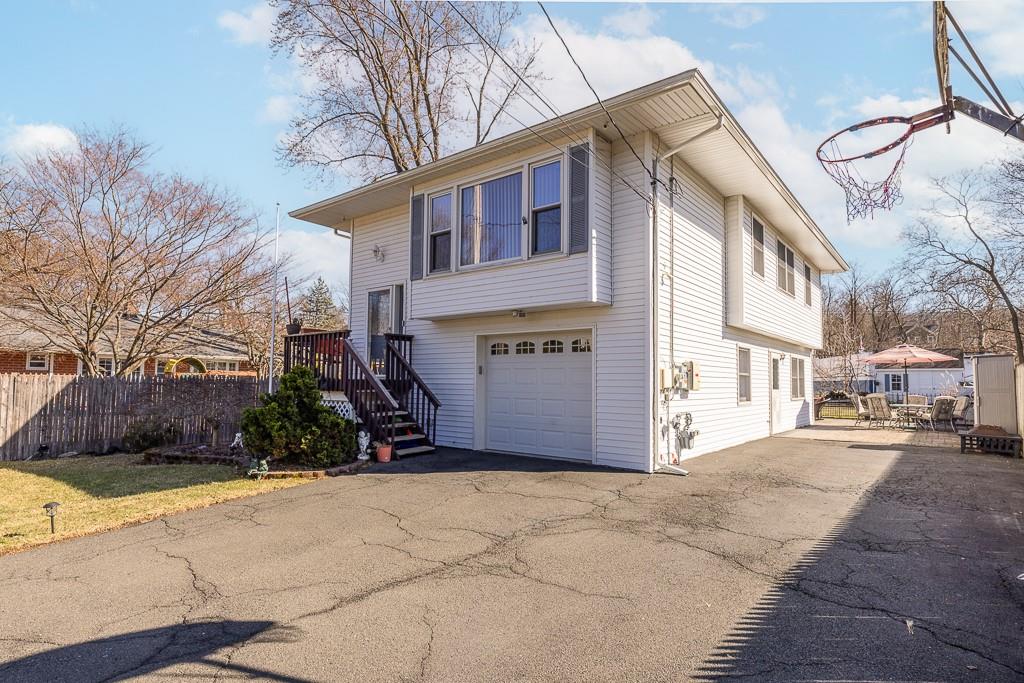 9 Jackson Avenue, Garnerville, New York image 3