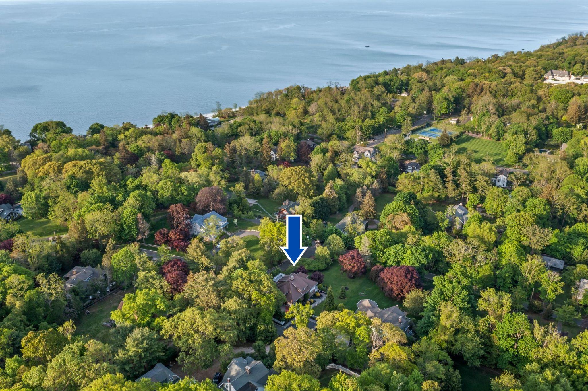 9 Prospect Street, Shoreham, New York image 2