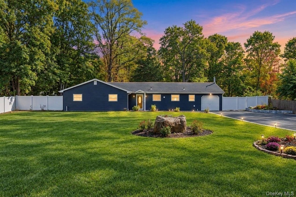 Photo of 7 Thomas Street, Coram, NY 11727 (MLS # 1062444)