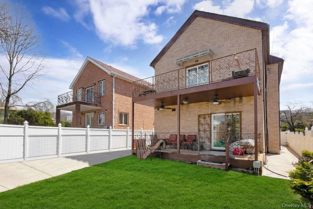 Photo of 18631 Radnor Road, Jamaica, NY 11432 (MLS # 992847)