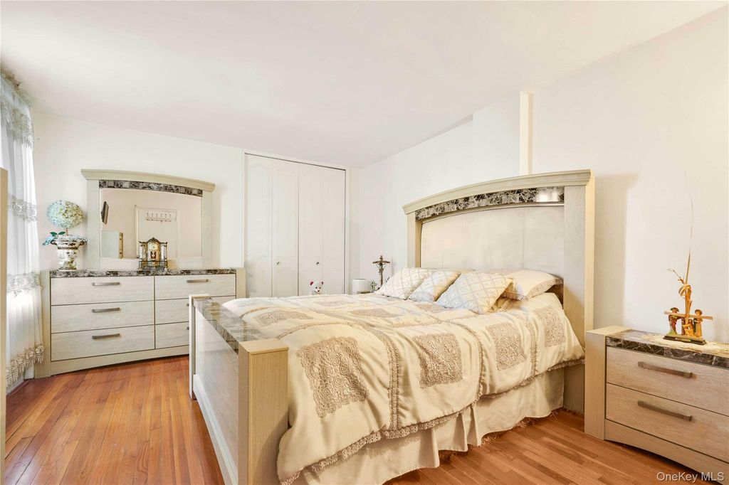 Photo of 1200 E 53rd Street #3U, Brooklyn, NY 11234 (MLS # 990475)