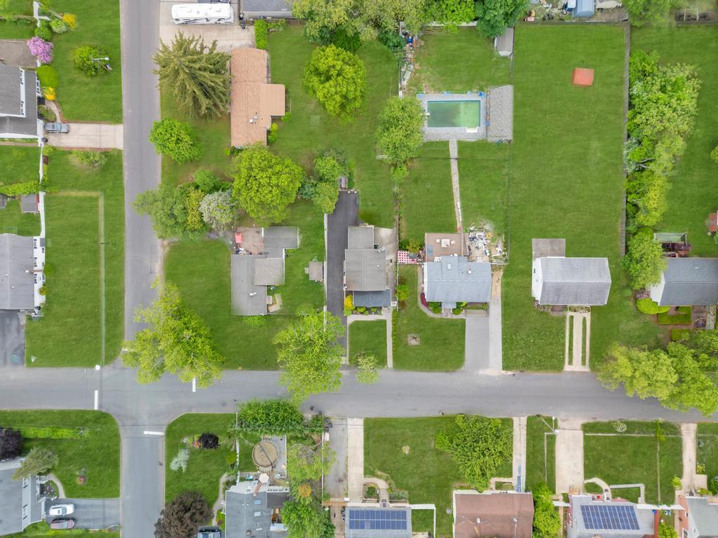 30 W Belmont Street, Bay Shore, New York image 29
