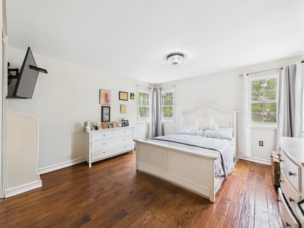 30 W Belmont Street, Bay Shore, New York image 23