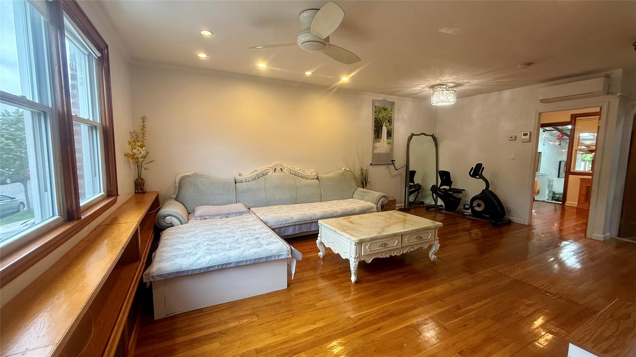 154-6 64th Avenue, Flushing, New York image 9