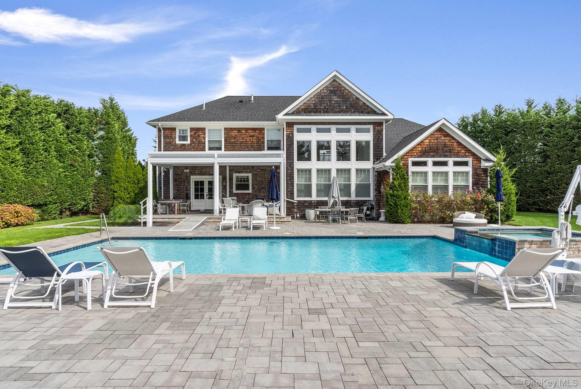 4 Spring Lane
