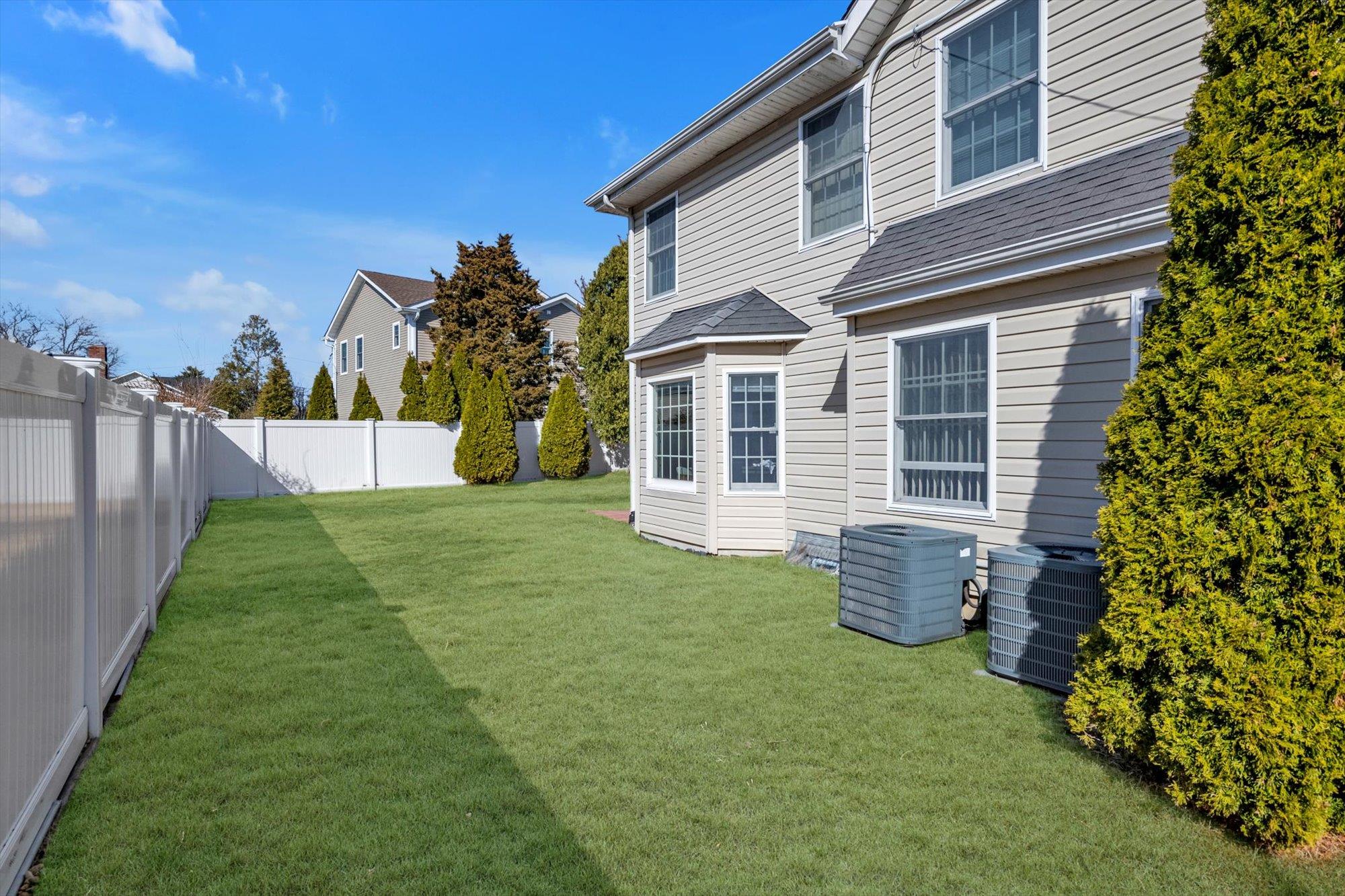 5 Edgewood Dr. Dr, Syosset, New York image 19