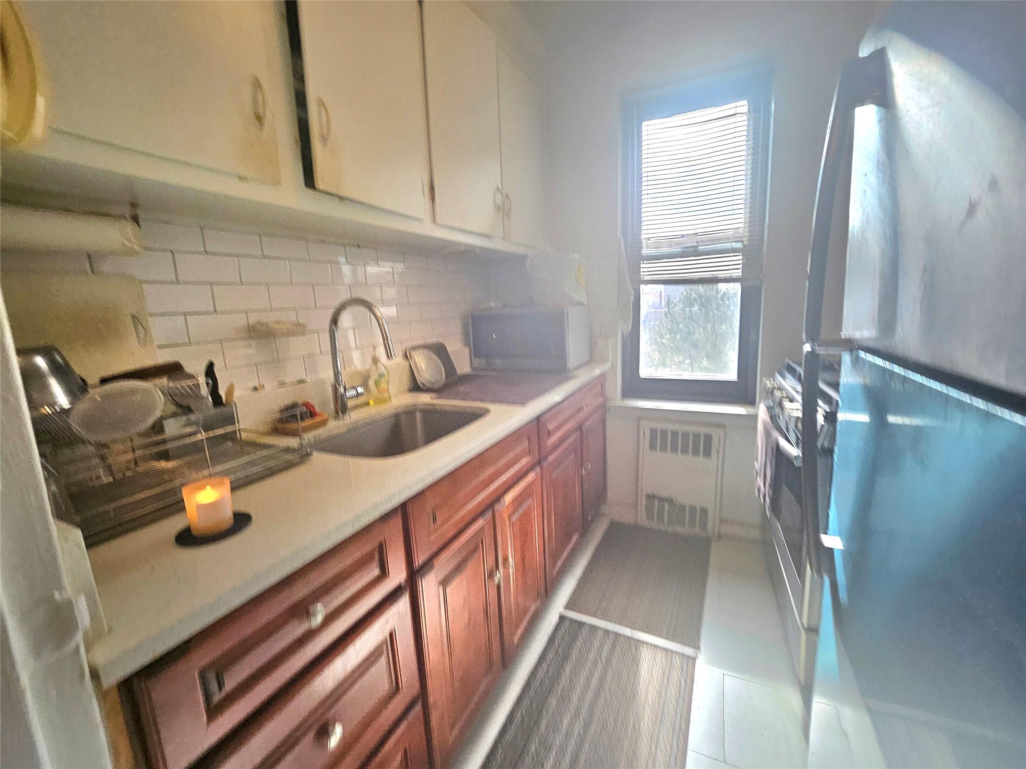 112-19 34 Ave Ave #5E, Corona, New York image 8