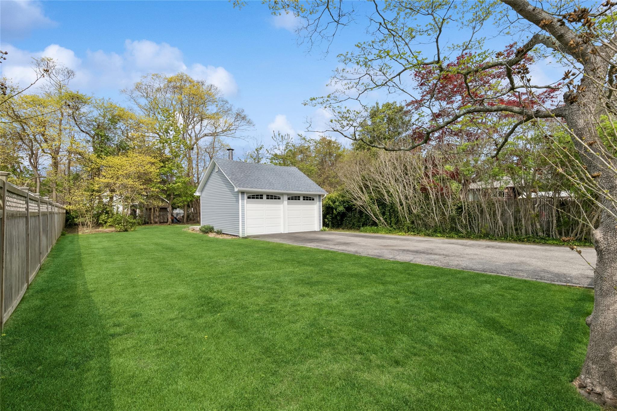 106 Roosevelt Avenue, Sayville, New York image 11