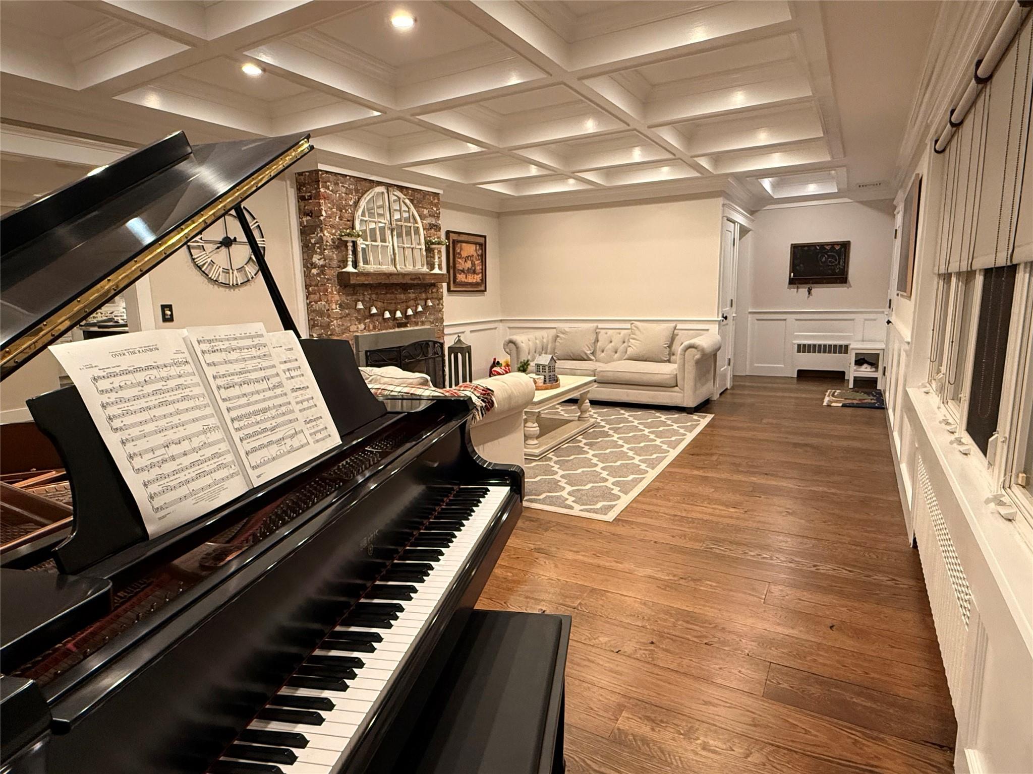 5 Windham Road, Rockville Centre, New York image 5