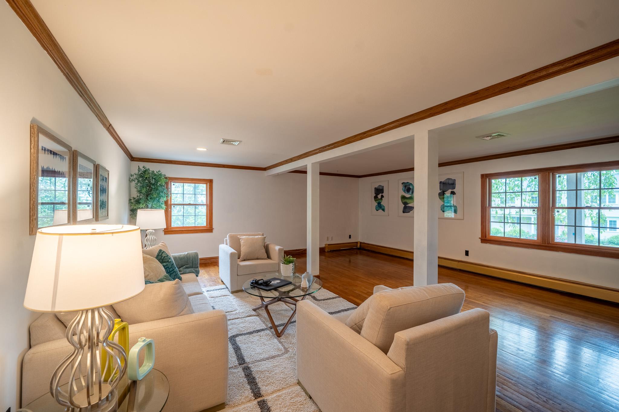 10 Hickory Lane, Glen Cove, New York image 6