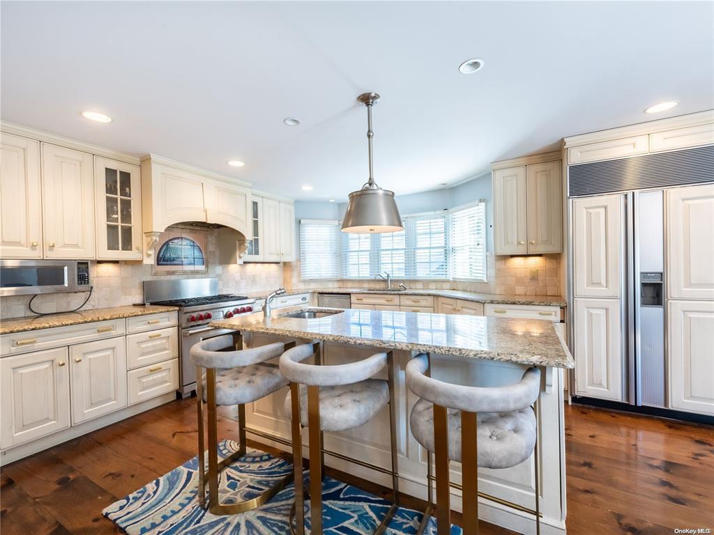 10 Hickory Lane, Glen Cove, New York image 9