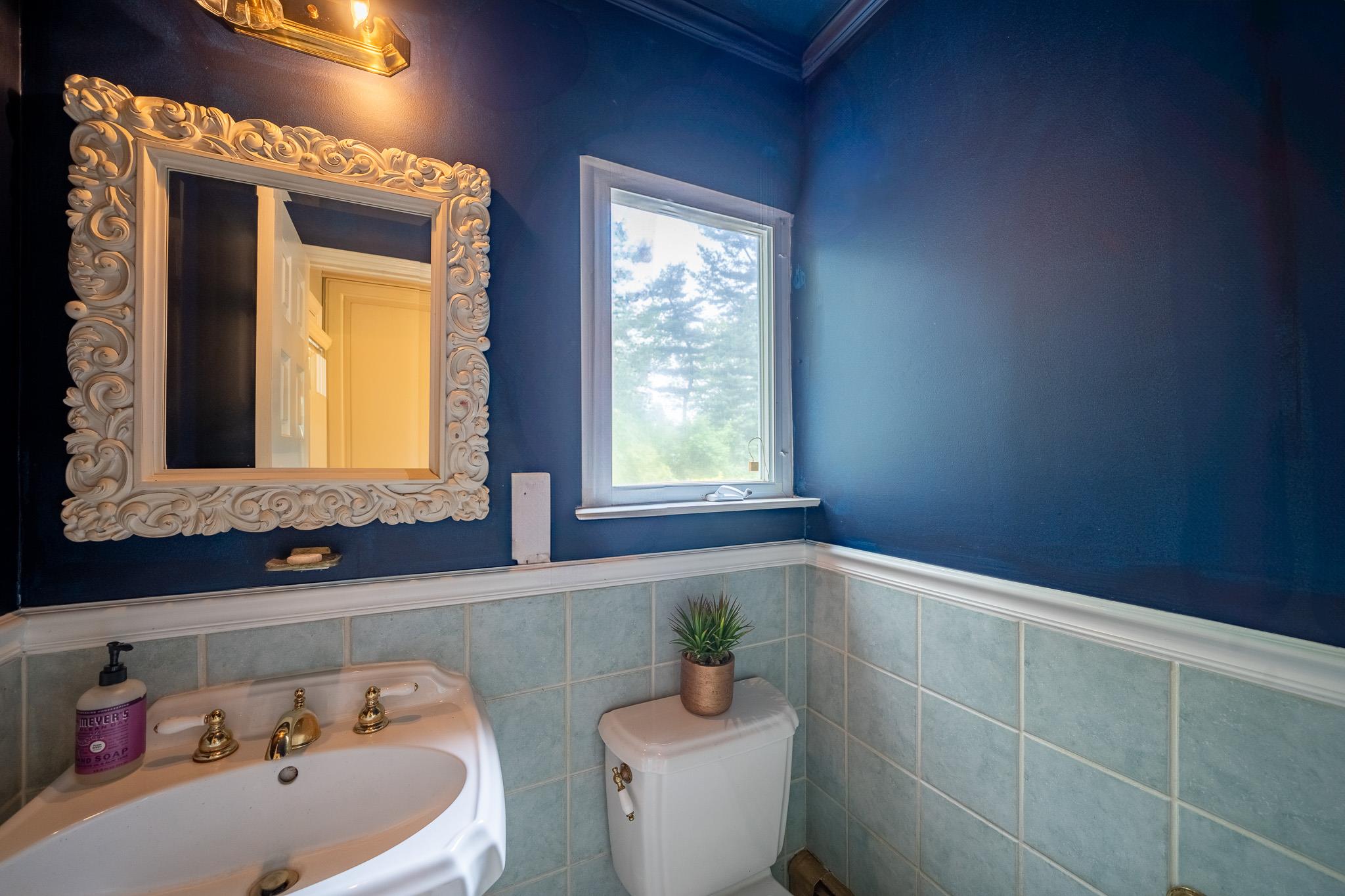 10 Hickory Lane, Glen Cove, New York image 23