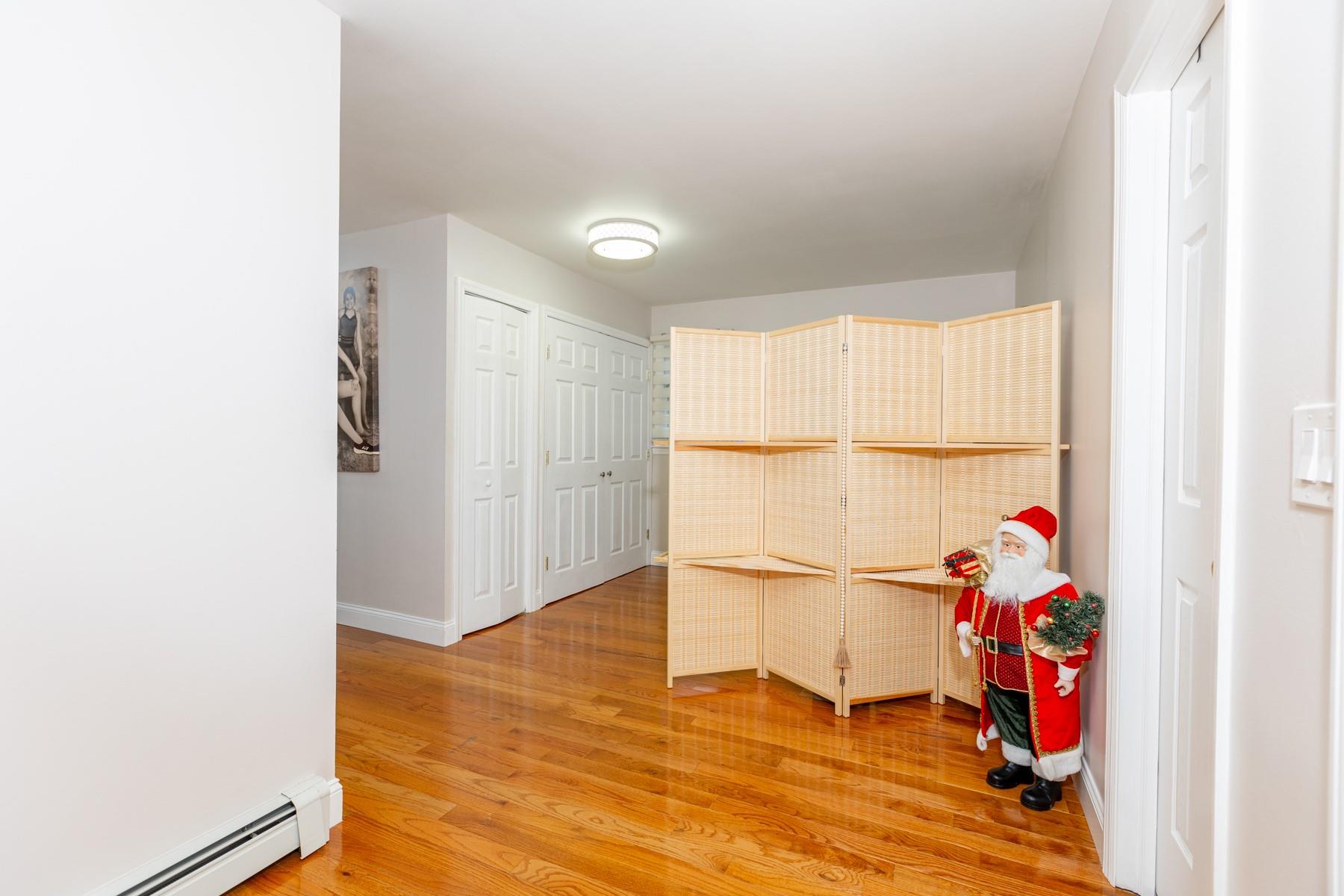 109 Adirondack Drive, Selden, New York image 32