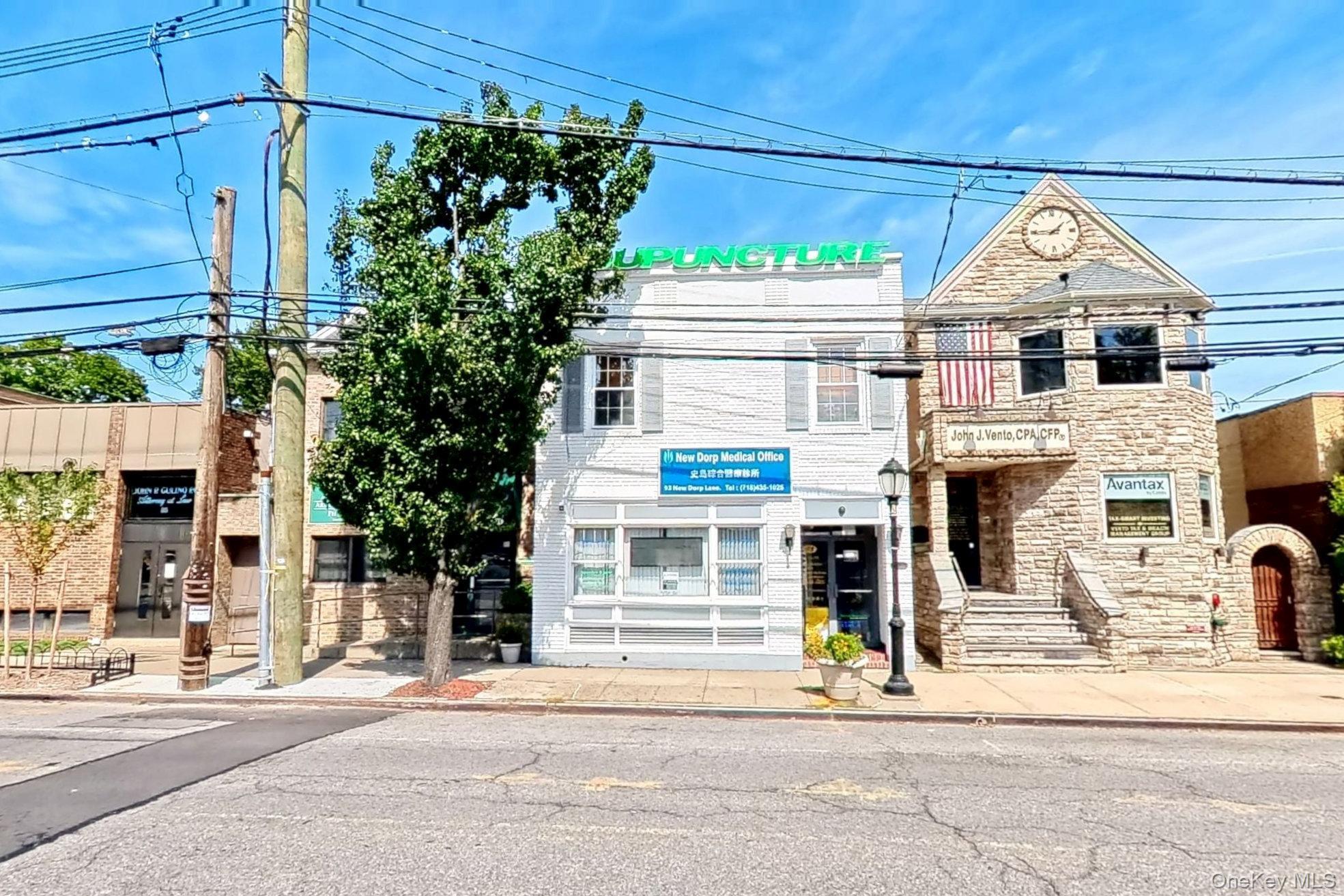 93 New Dorp Lane
