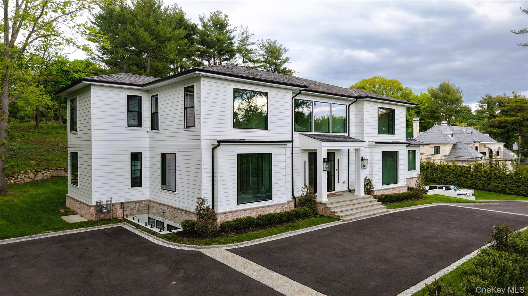 28 Rolling Hill Road
