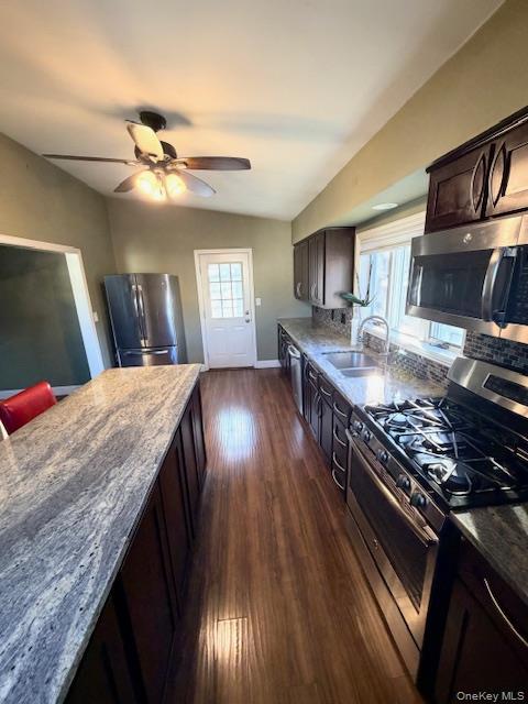 25 Mansion Avenue #2