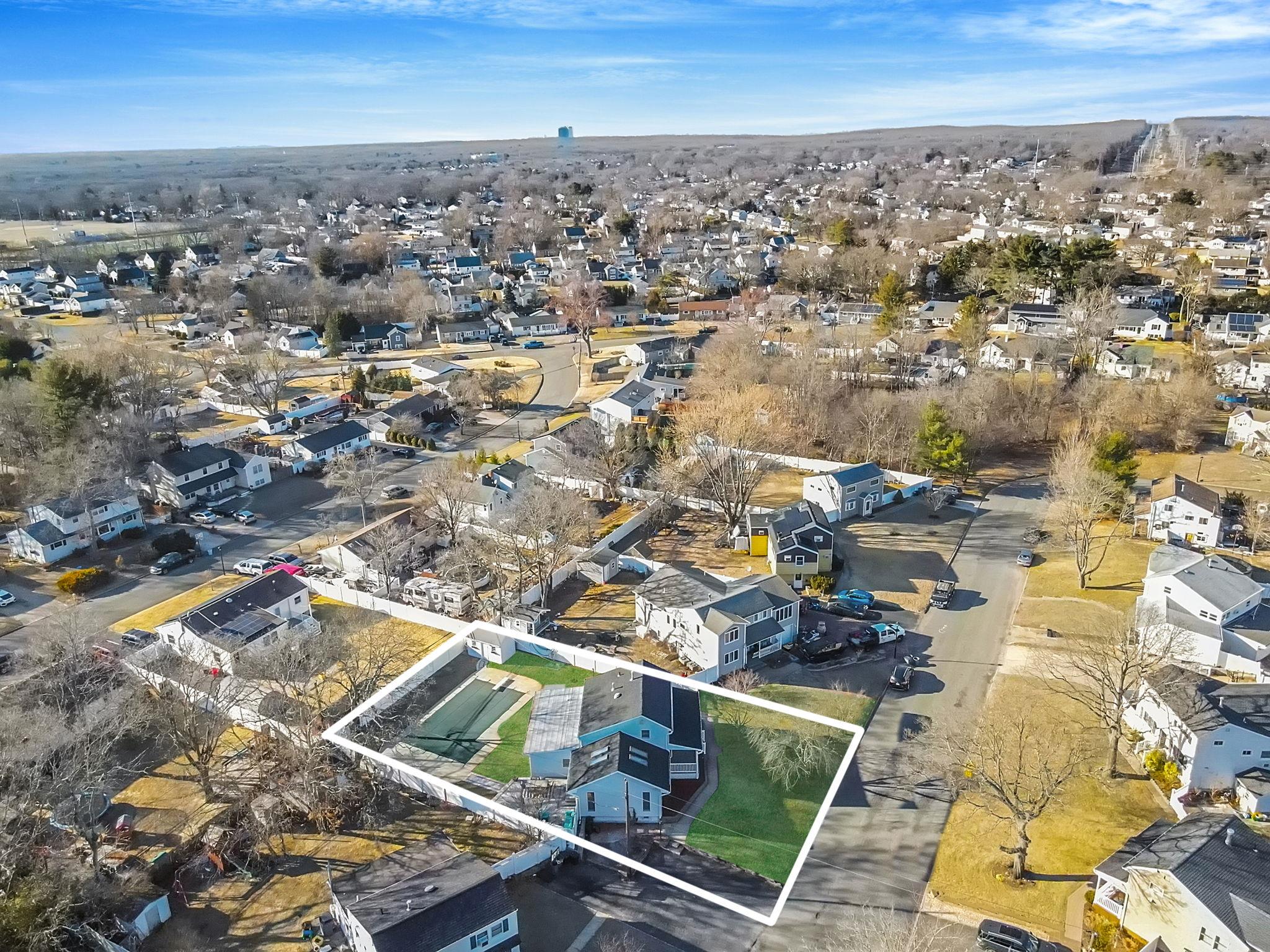 18 Wagon Lane, Centereach, New York image 5
