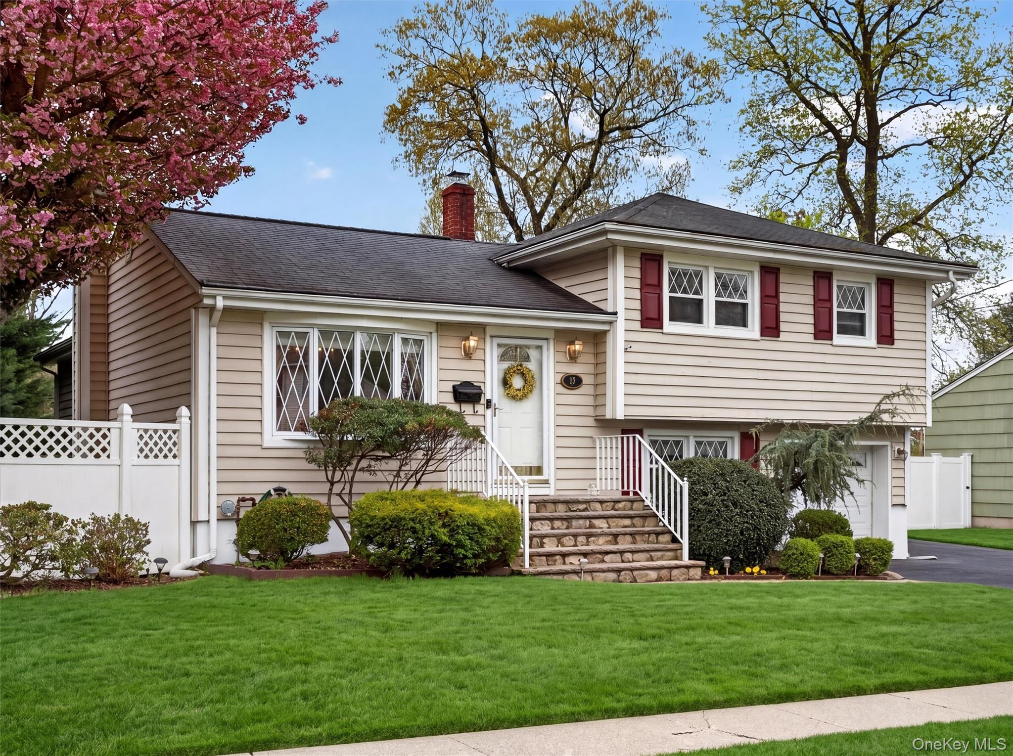 37 Maplewood Boulevard