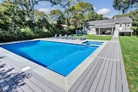 Photo of 35 Suffolk Road, Hampton Bays, NY 11946 (MLS # 922997)