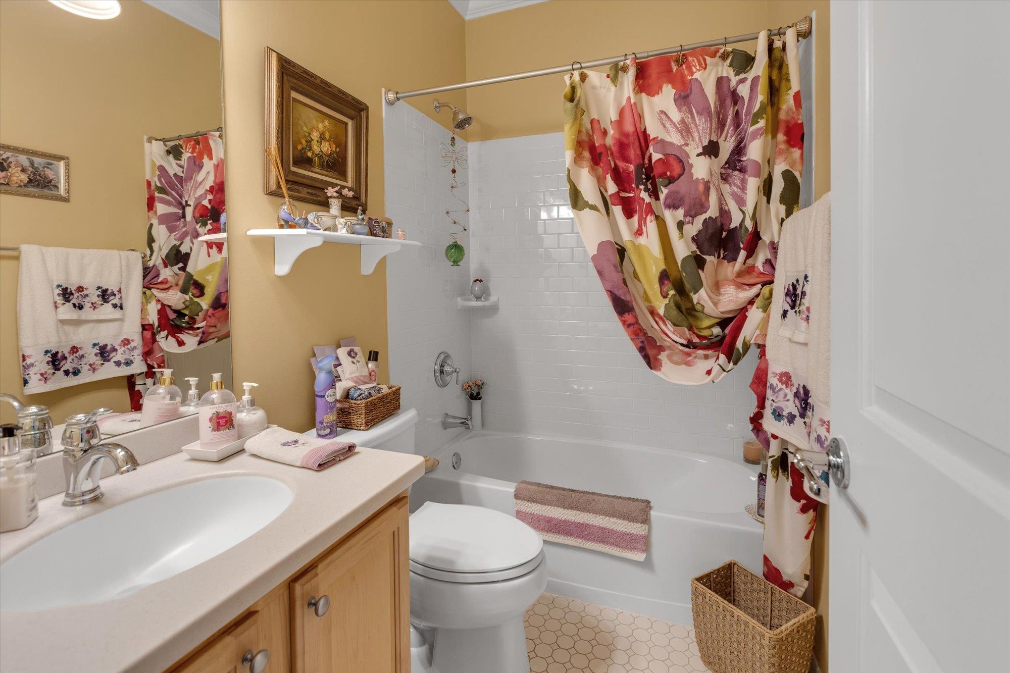 25 Durham Lane, Bayport, New York image 17