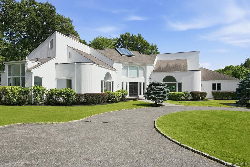 Photo of 6 Hunting Trail, Armonk, NY 10504 (MLS # 1010978)