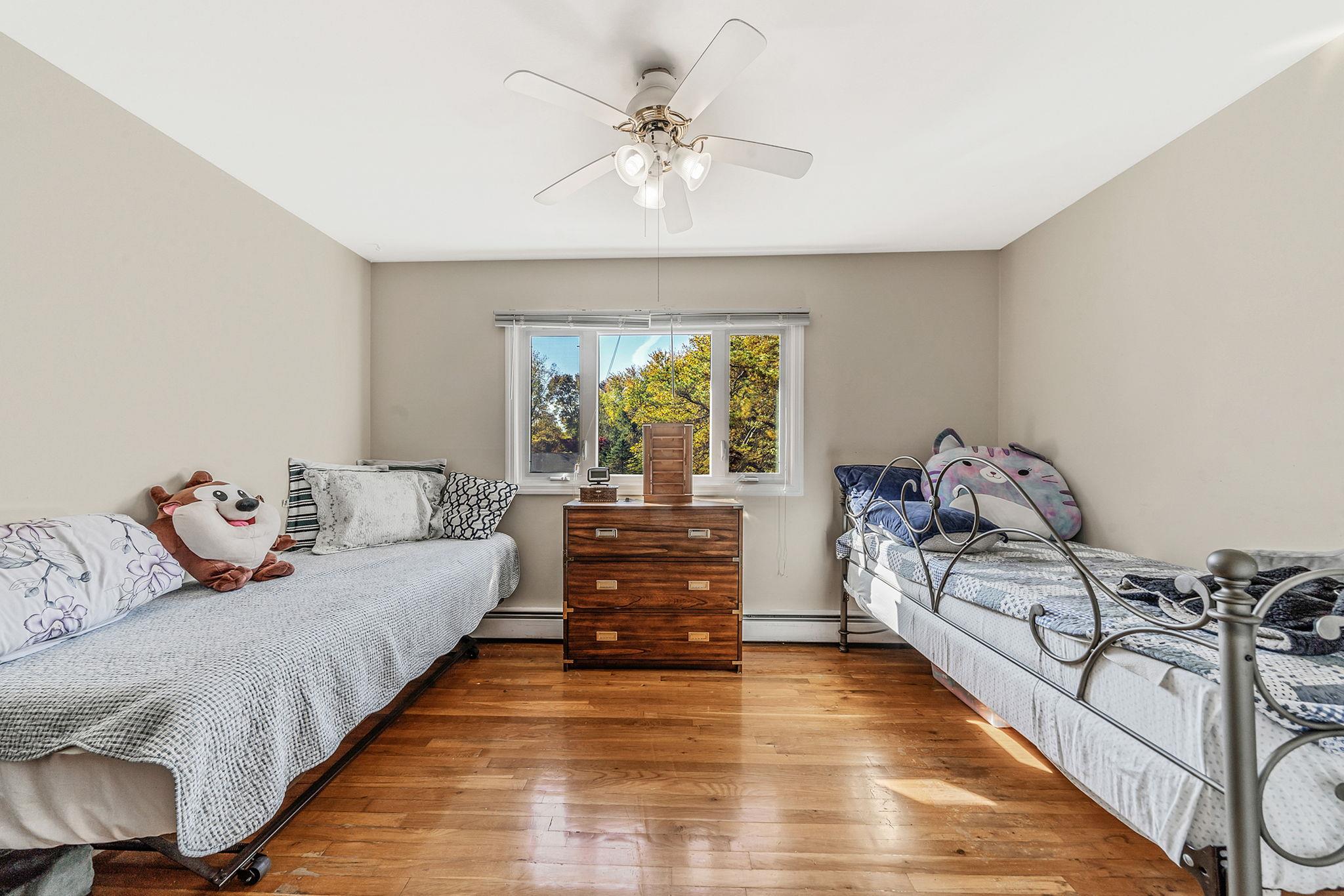 299 Marlin Street, Dix Hills, New York image 27